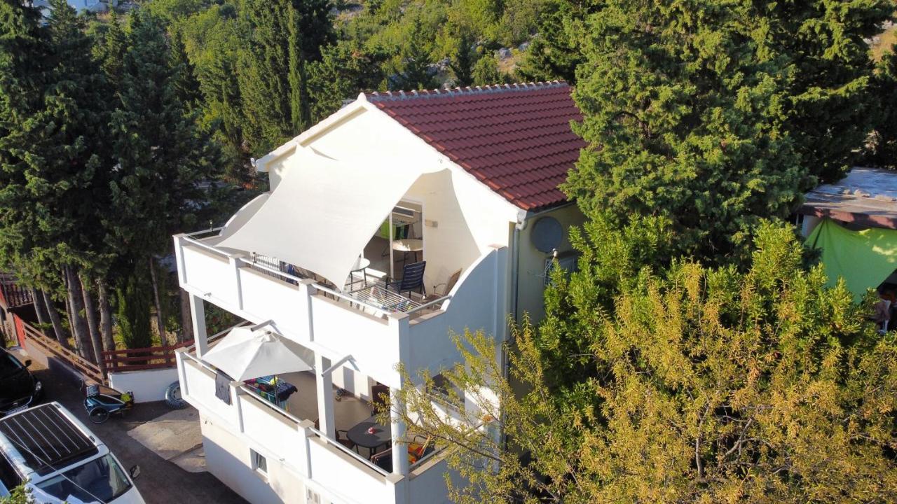 Tomo Apartment ستاريغغاد باكلينتسا المظهر الخارجي الصورة